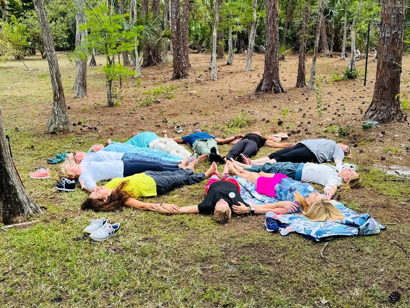 We stepped away from the noise of daily life and into the wisdom of our hearts, within the sacred space of community.
Here, we remembered. We reconnected deeply: with ourselves, each other, and Mother Nature. In stillness, truth emerged. Emotions fl