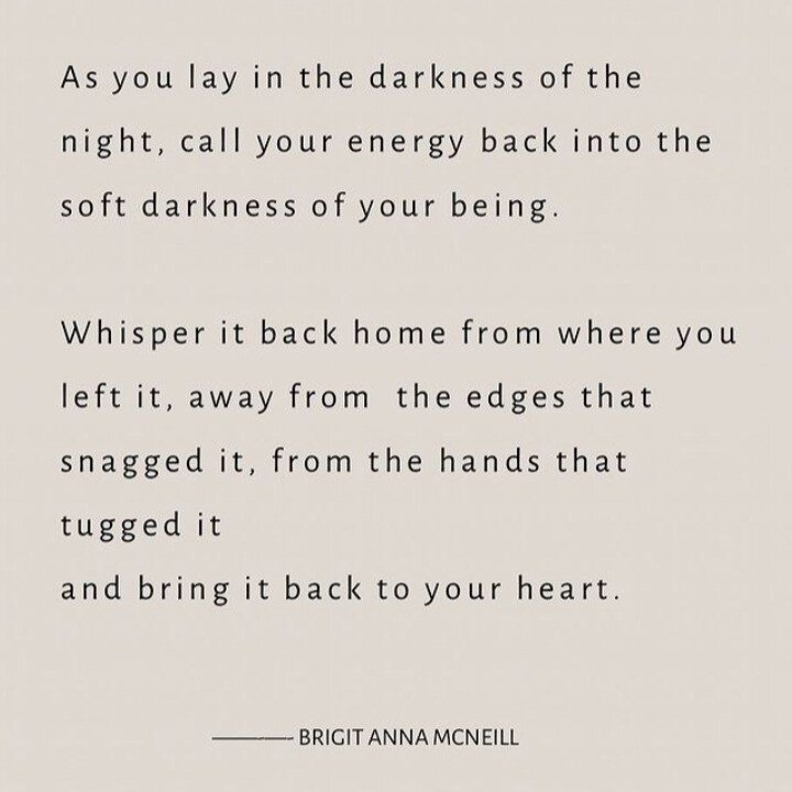 On this New Moon, this beautiful piece by Brigit Anna McNeill really spoke to me. 

#newmoon, #darkmoon, #lunarcycle, #menstrualcycle, #beauty, #selfcare