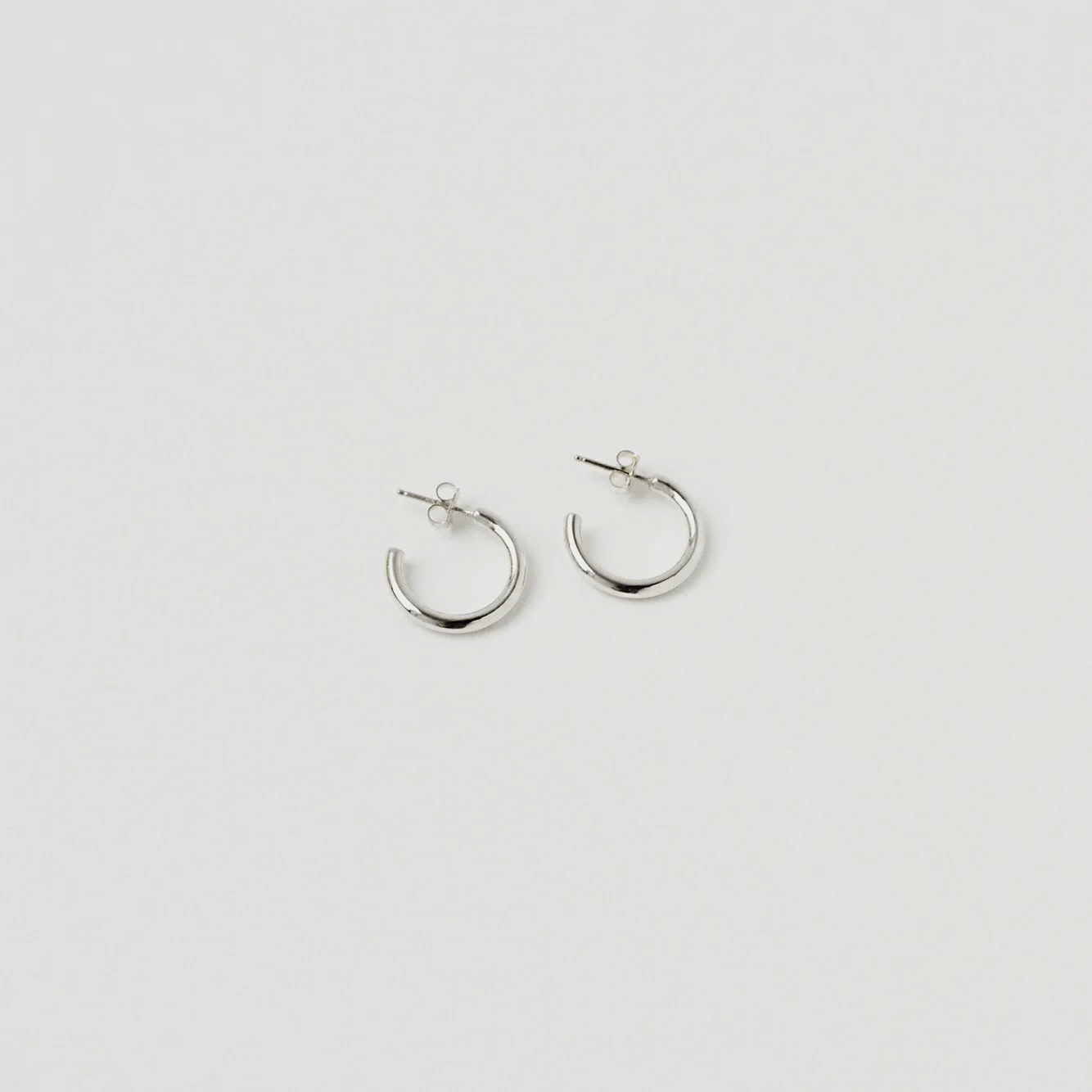 hoops_silver_adopter_medium.jpg