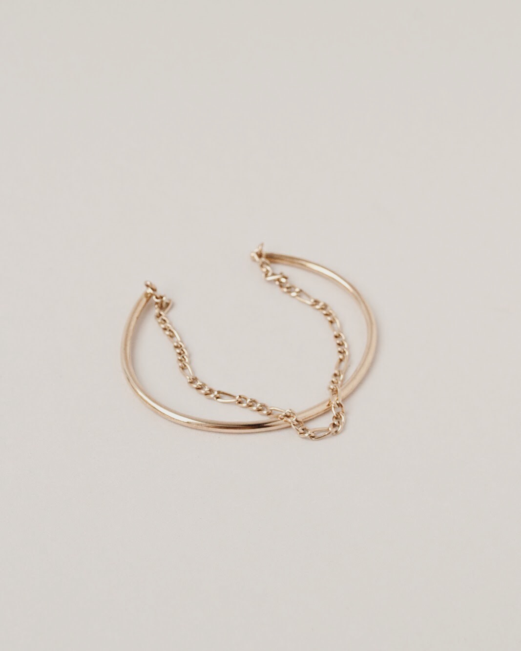 bracelet_gold_cuff_chain_figaro.jpg