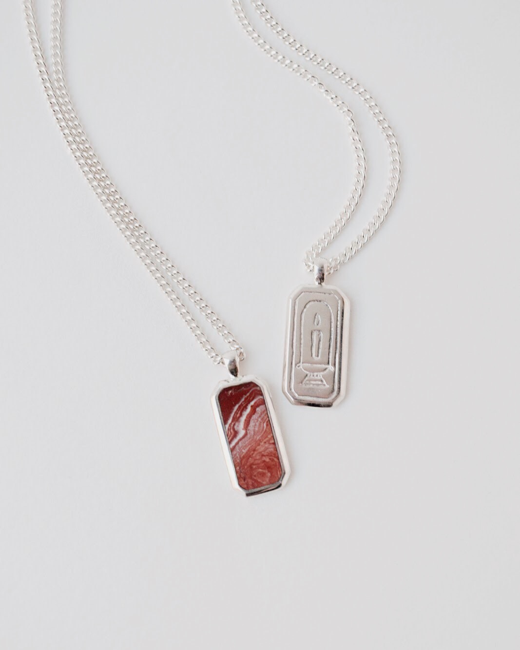 necklace_rectangle_agate_engraving_silver.jpg