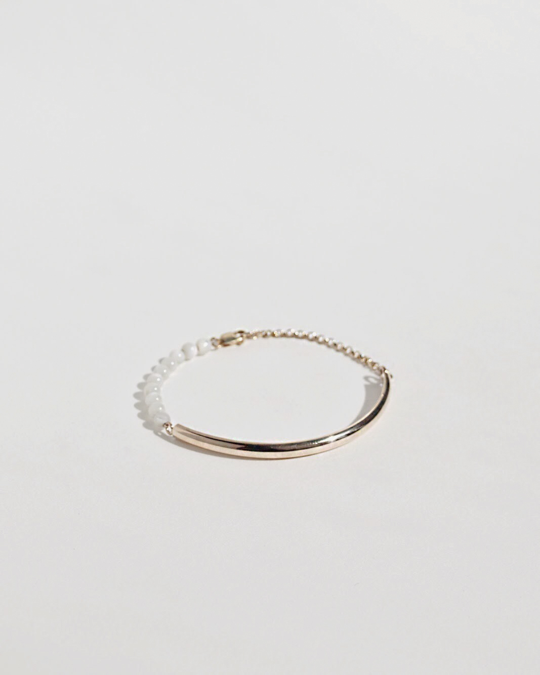gold_pearl_bracelet_cuff.jpg