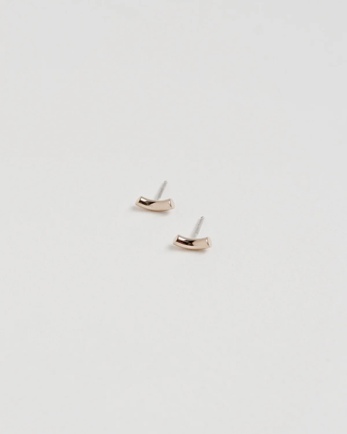 macaroni_studs_gold.jpg