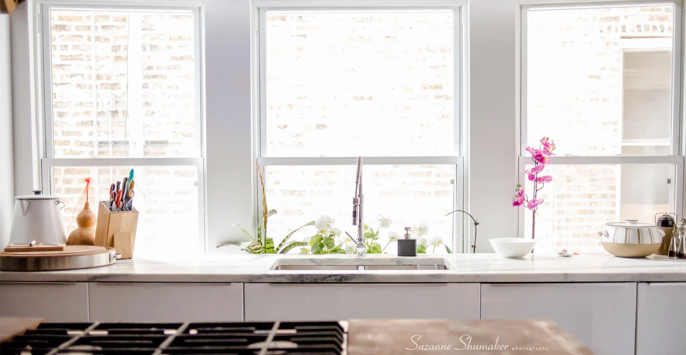 I took photos of my twin Brother's condo today for my February Blog. He designed it, he built it, he's my twin ... so I didn't hesitate to slap my signature on it. HA:)