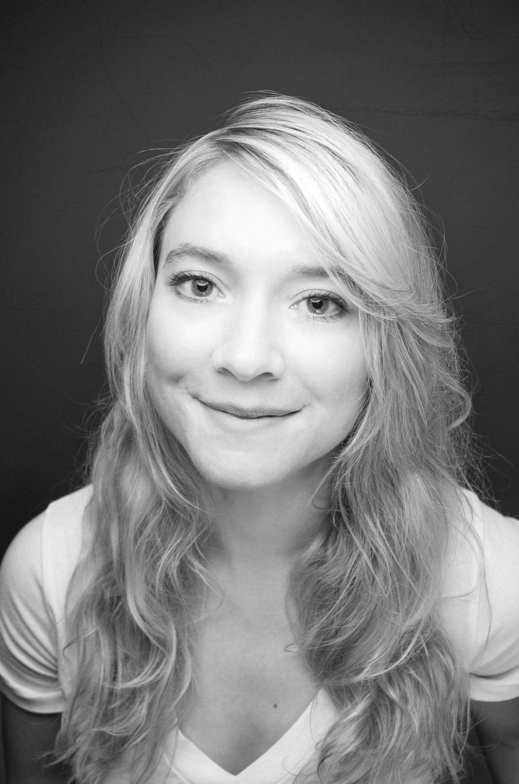 B&W_Edit_Claire_5.jpg