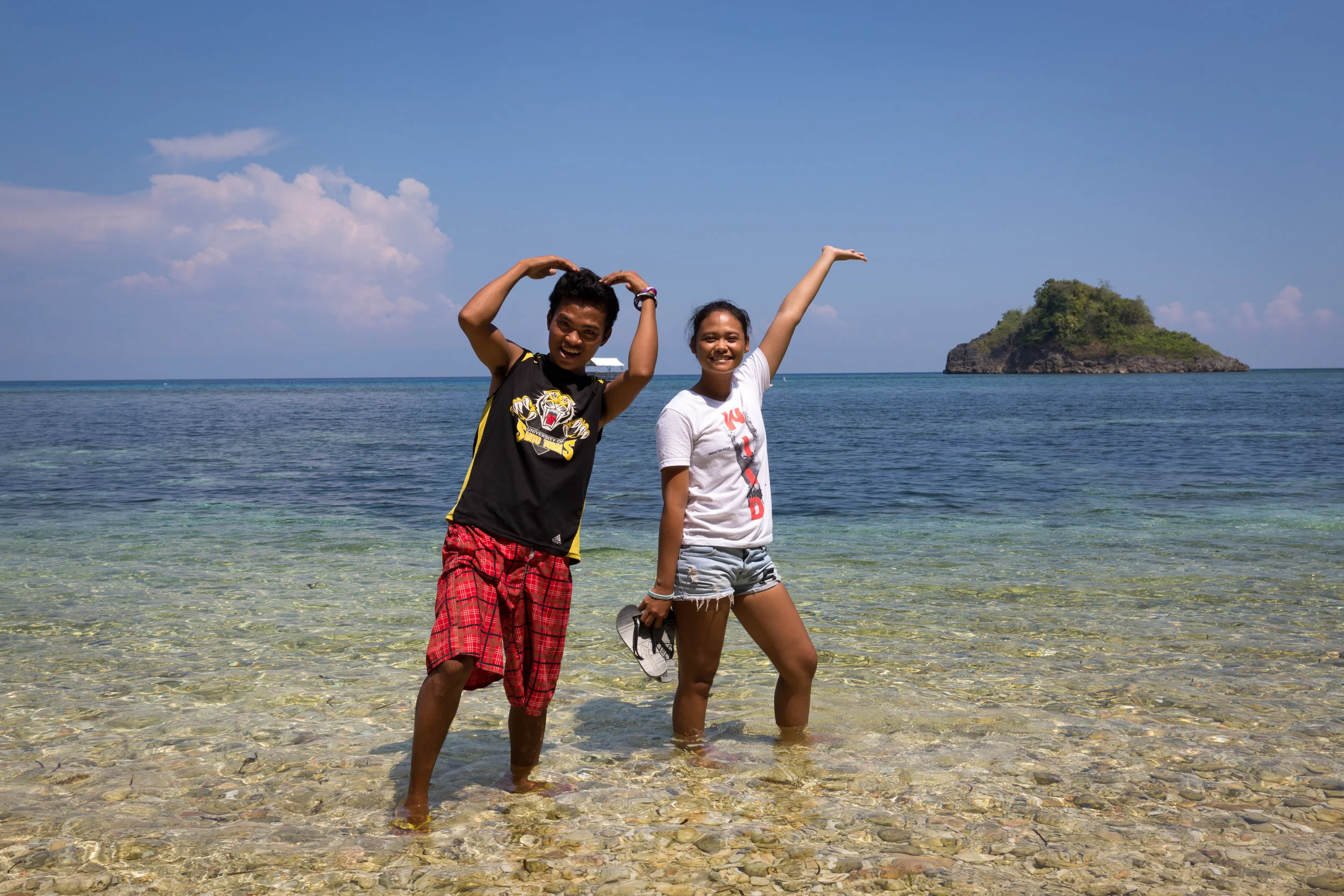 Mary Jean and her friend Jerome, who also studied as a dive master - at Danjugan Island, Philippines