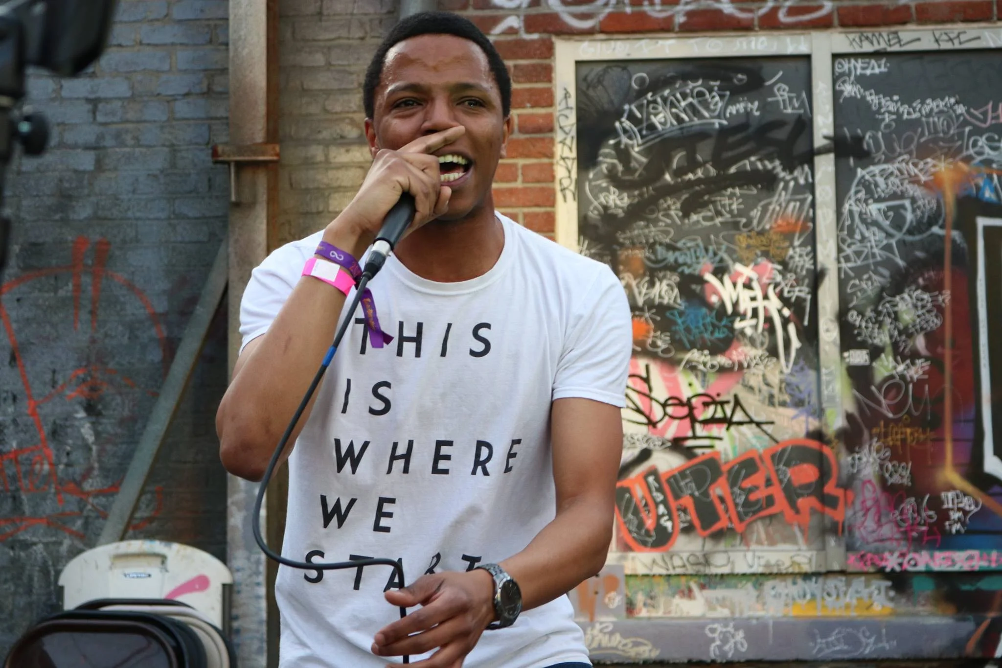 Follow Mmuso on Twitter and check out his latest Productions on Soundcloud !