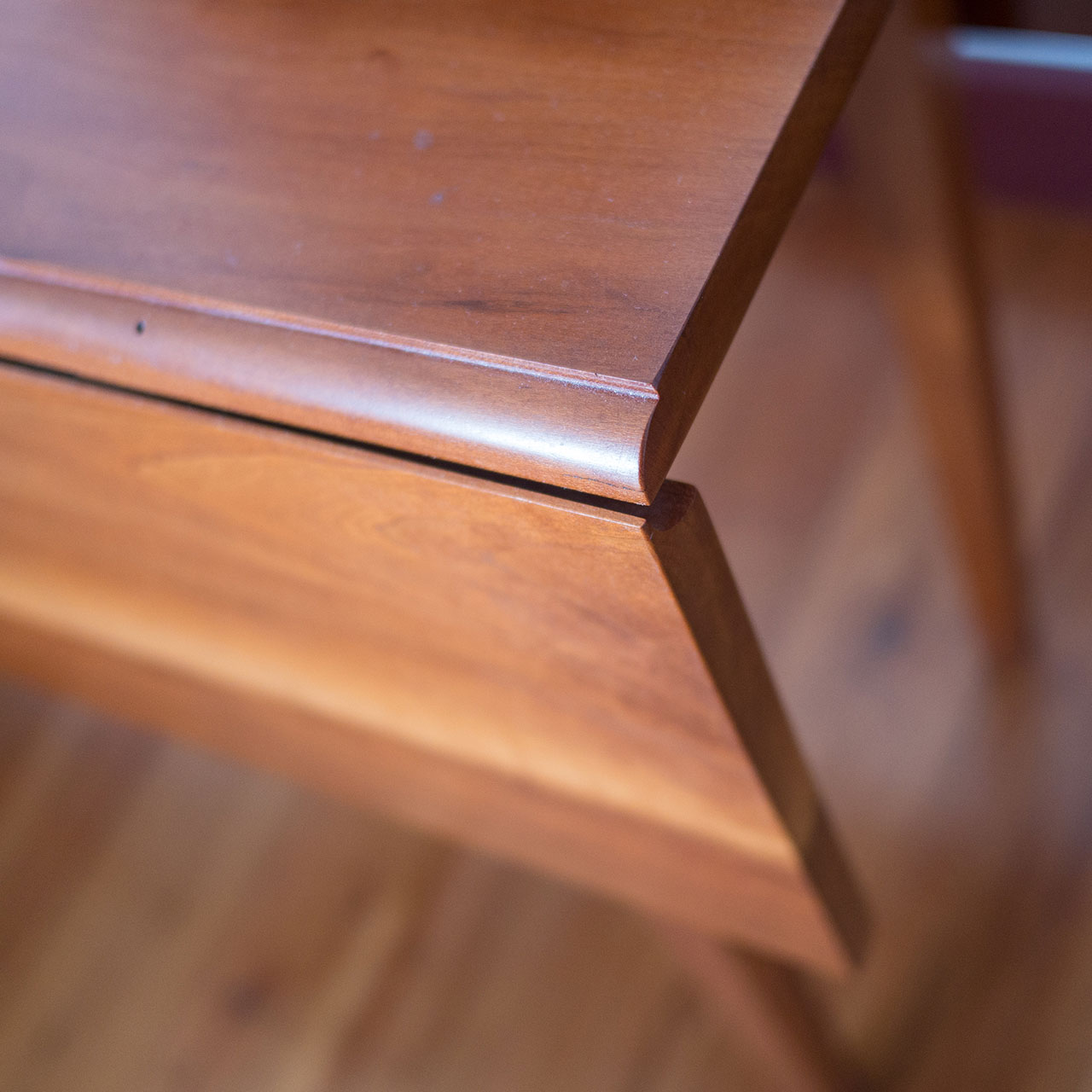 Drop Leaf Table