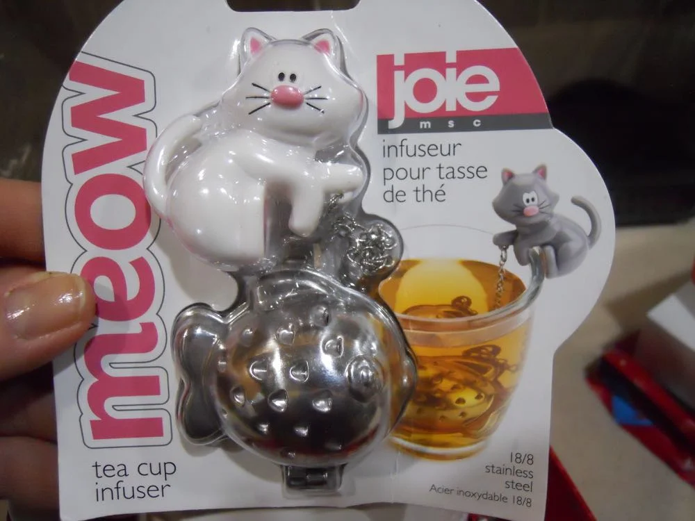 Cat Fishing Tea Infuser — A Teaspoon