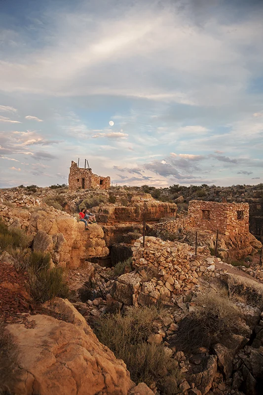 7-16_PhxMag_ApacheDeathCave_BrennaZumbro_498_Flat_V1.jpg