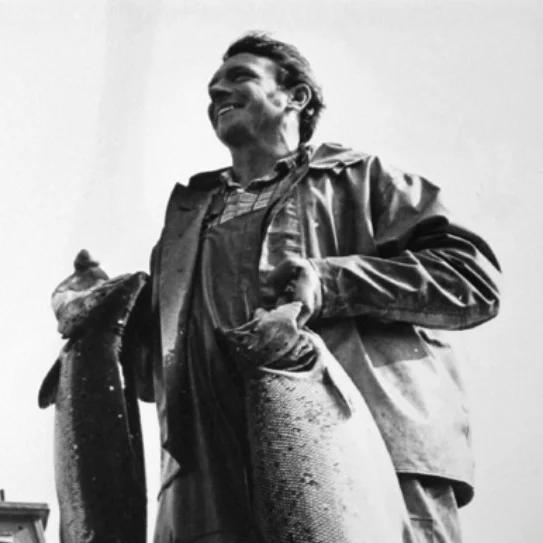 Art Belongs to the People!  Socialist Realism in Photography