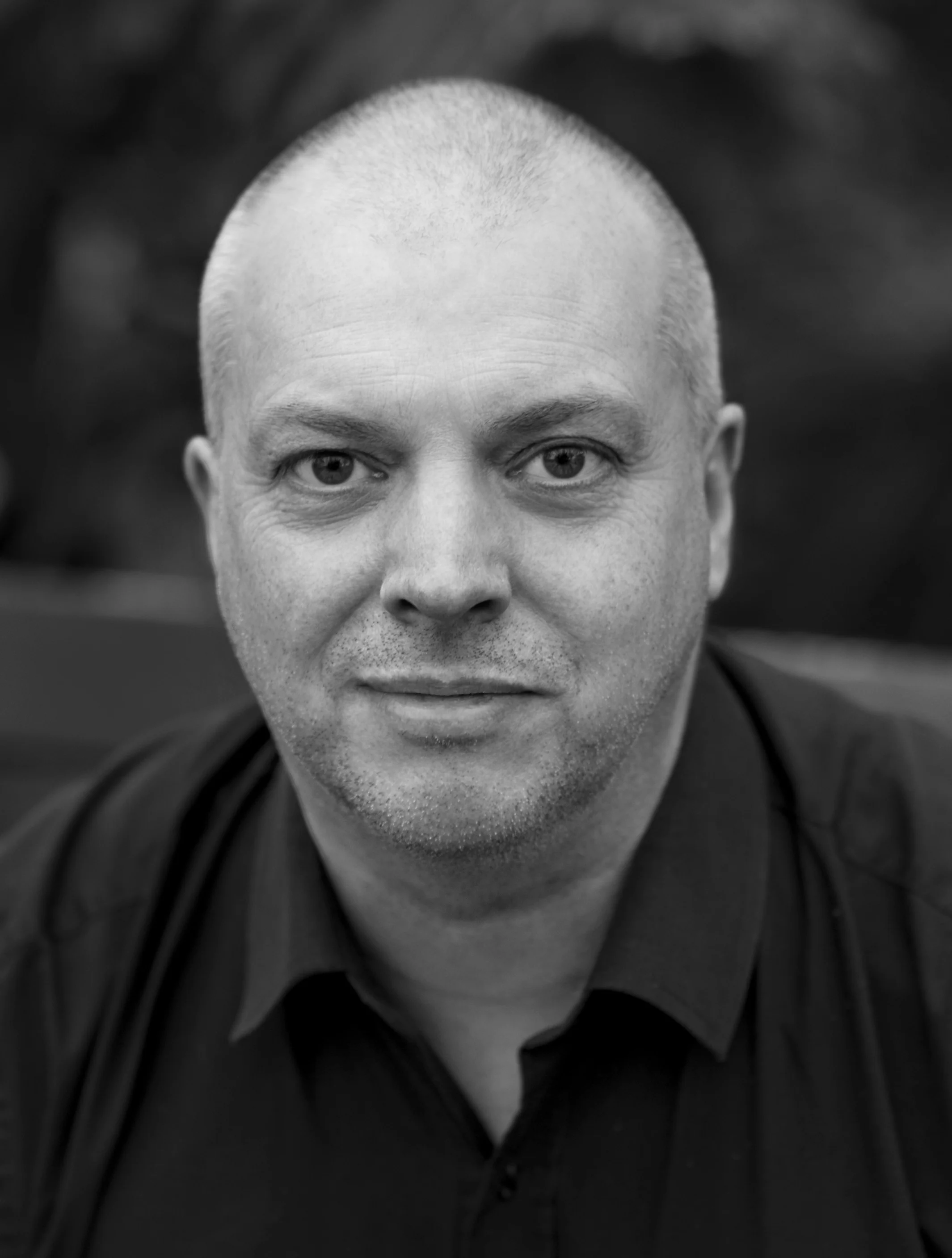 Profile pic B&W.jpg
