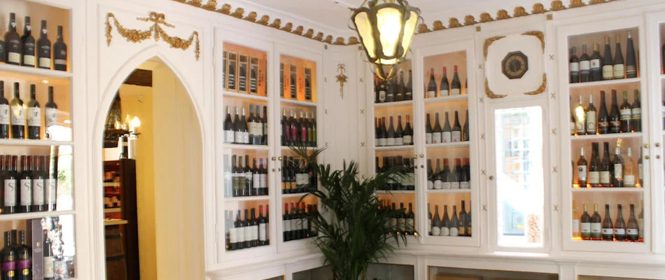 Best Bars Lisbon ~ The Old Pharmacy