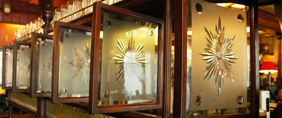 Best Pubs London ~ The Lamb Bloomsbury / Photo: thelamblondon.com