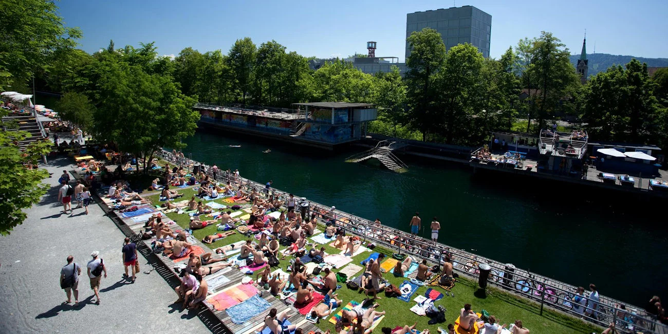 Best Bars Zurich ~ Oberer Letten / Photo: Facebook Flussbad-Oberer-Letten-ZH