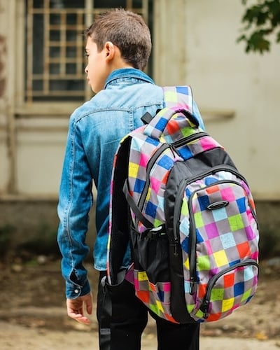  Backpacks should not be used with one strap or hang lower than the arch in your back.&nbsp; 