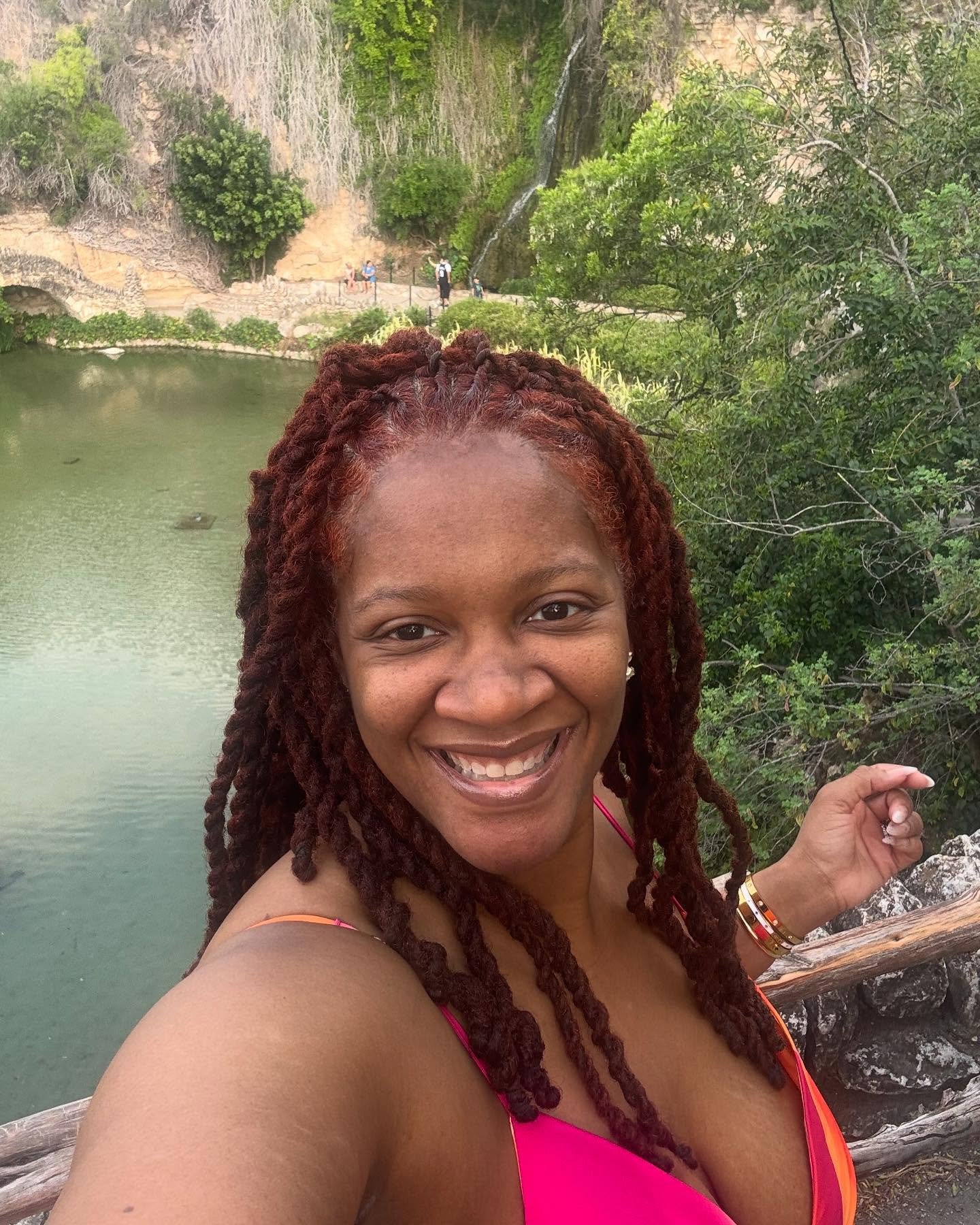 They admired her strength but I knew her story&hellip;

Strength had been her only option she never had a choice. 

#livinlatoya #latoyathetherapist #lifechoices #strength