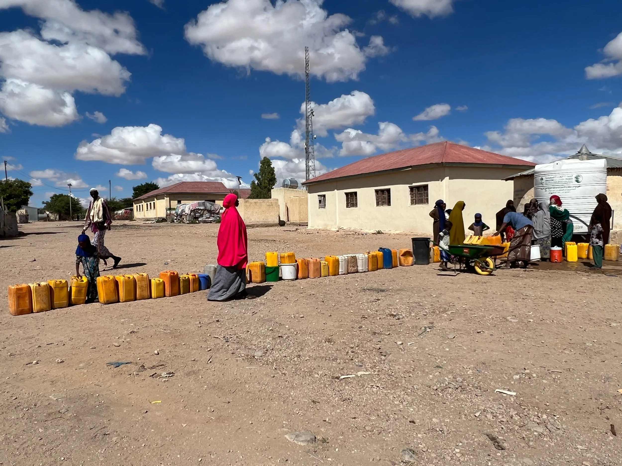 UN Human Rights Expert Calls for Full Legal Protection for People Displaced Internationally by Climate Change