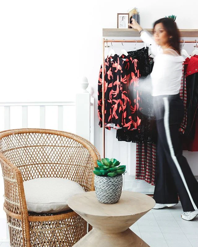 Last minute touches on our shoot with @jackfoxcooks for our latest retail project; Pamela Shiffer, Primrose Hill. A women’s clothing boutique in the heart of Primrose Hill. Check out the link in our bio to see the full project ❤️ - #houseofsuisui - - #interiorslondon #residentialdesign #hospitalitydesign #residentialdevelopment #hoteldesign #boutiquehotelawards #furnituredesign #primrosehill #londoninteriors #interiordesigner #designblog #interiorblog #interiormagazine #art #tatemodern #retaildesign #theworldofinteriors #elledecor #shoreditchhouse #sayhito #vogueliving #britishdesign #instainterior #instadecor #instadesign #hoteldevelopment #deezeen #wallpapermag