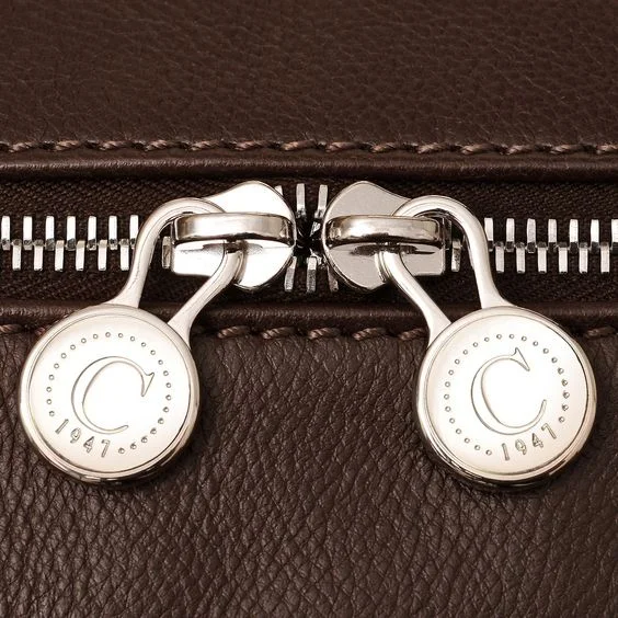 helmet_zipper_brown.jpg
