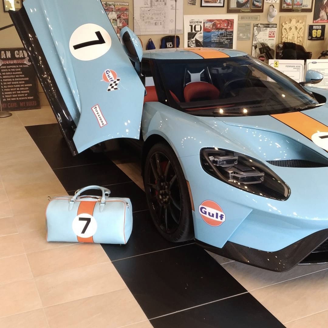 Ford GT - Gulf Theme