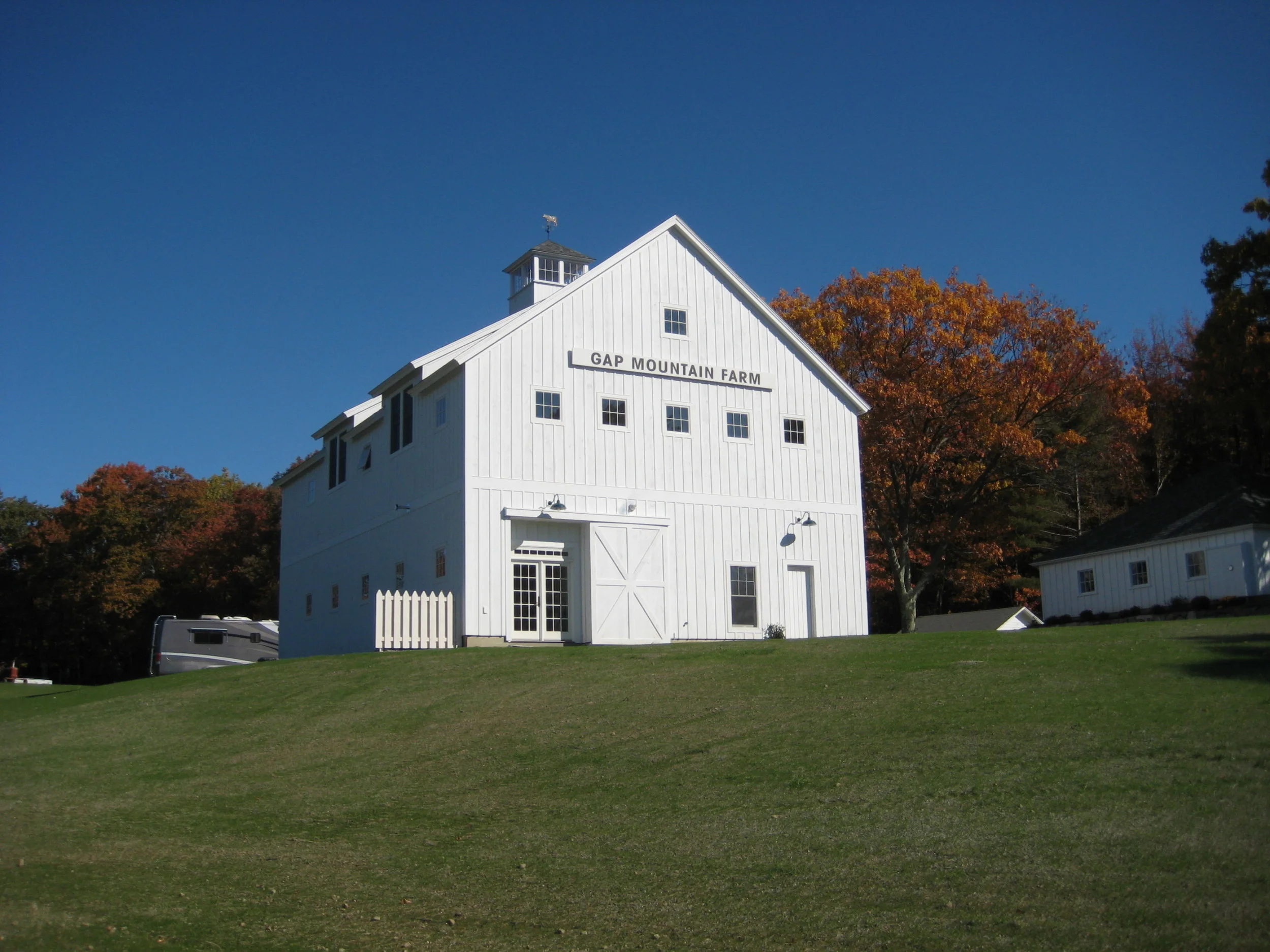 Gap Mtn Farm - Barn 1.JPG