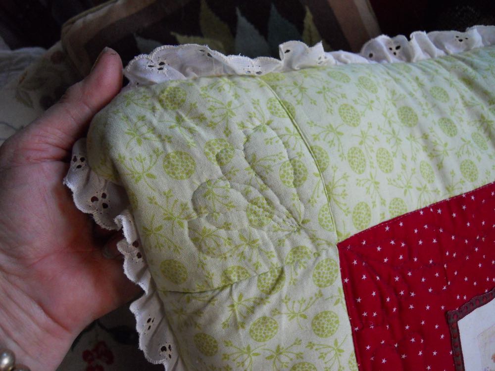 Quilting in each of the custom pillow corners add a nice details.