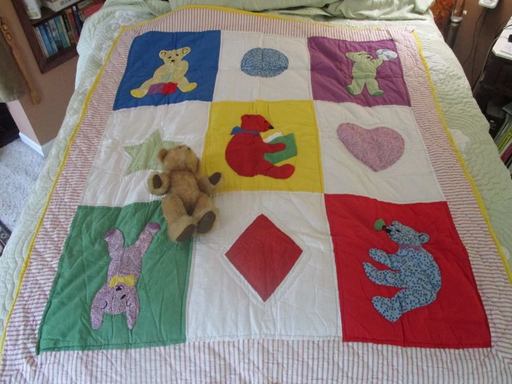 Finally found the right bear to go with Beary Fun Throw Quilt Wall Hanging.