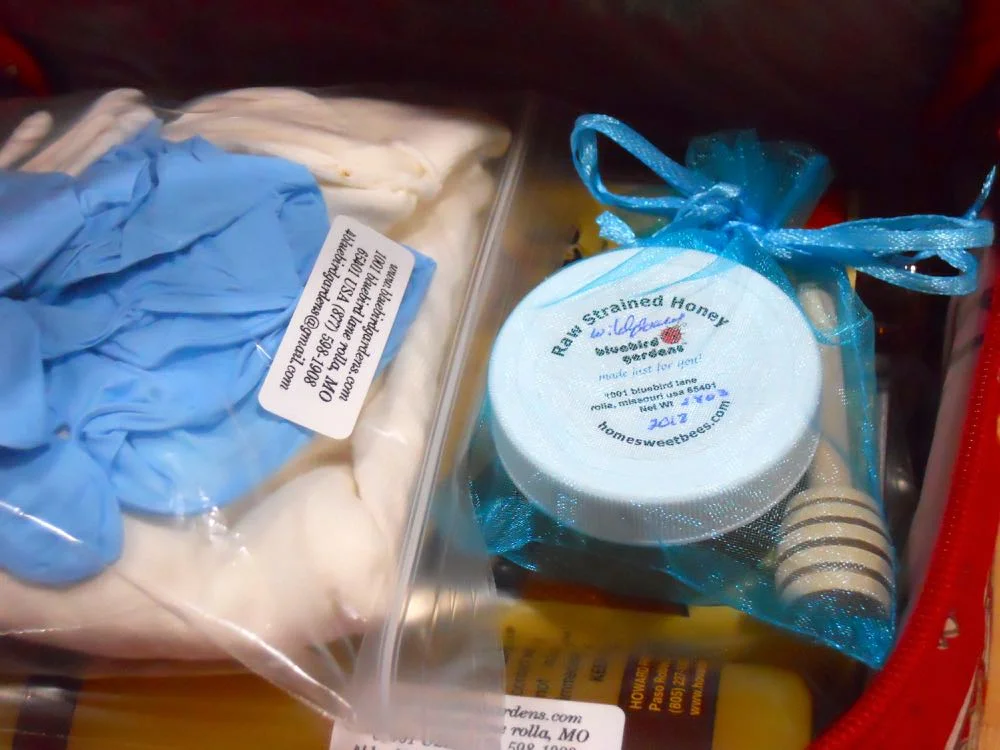Our little surprise in this furniture refinishing gift, a little honey and honey dipper!
