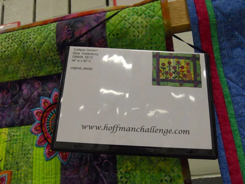 The Hoffman Challenge recognized the best handmade quilts wall hangings and how they incorporated fabrics. (Photo by Charlotte Ekker Wiggins)