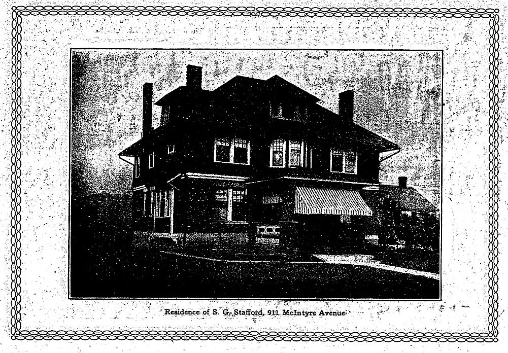 911 McIntyre Ave - SG Stafford Residence