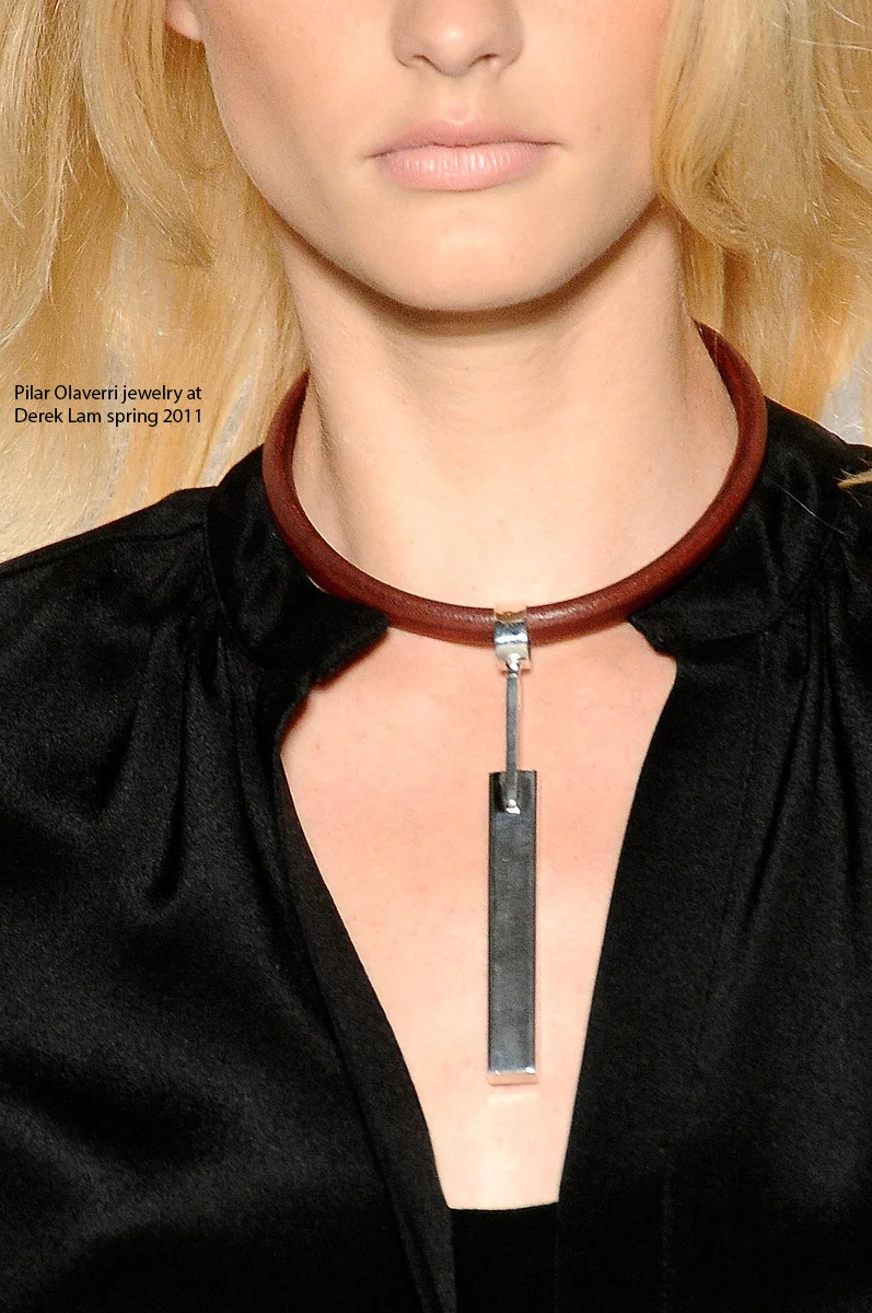 collar copy.jpg