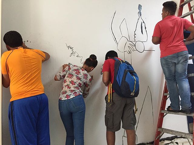 ESL Summer School students working on this Simon Bolivar mural at EBC High School for Public Service. #simonbolivar #psag #bl_art