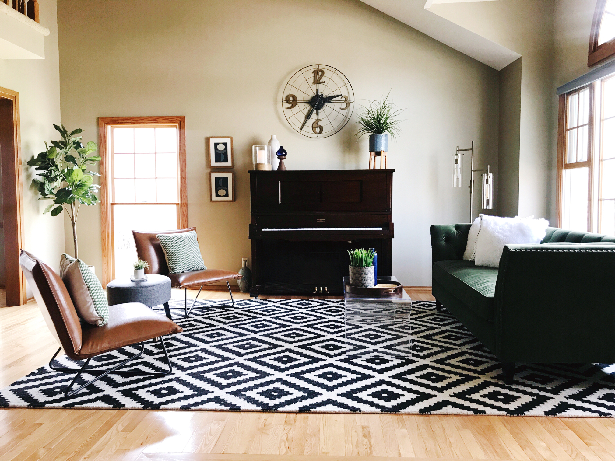 How to Design Around Honey Oak | H.Prall & Co. Interior Decorating | hprallandco.com