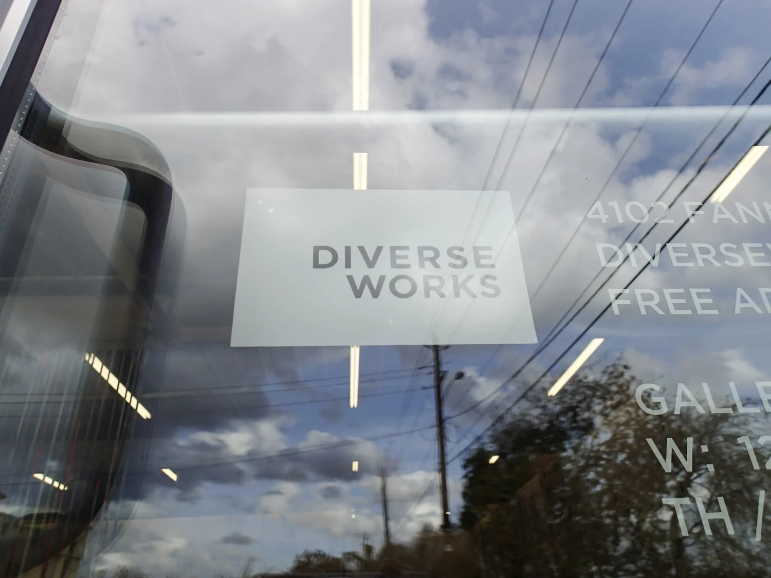  DiverseWorks &nbsp;/&nbsp; 002houston Magazine  