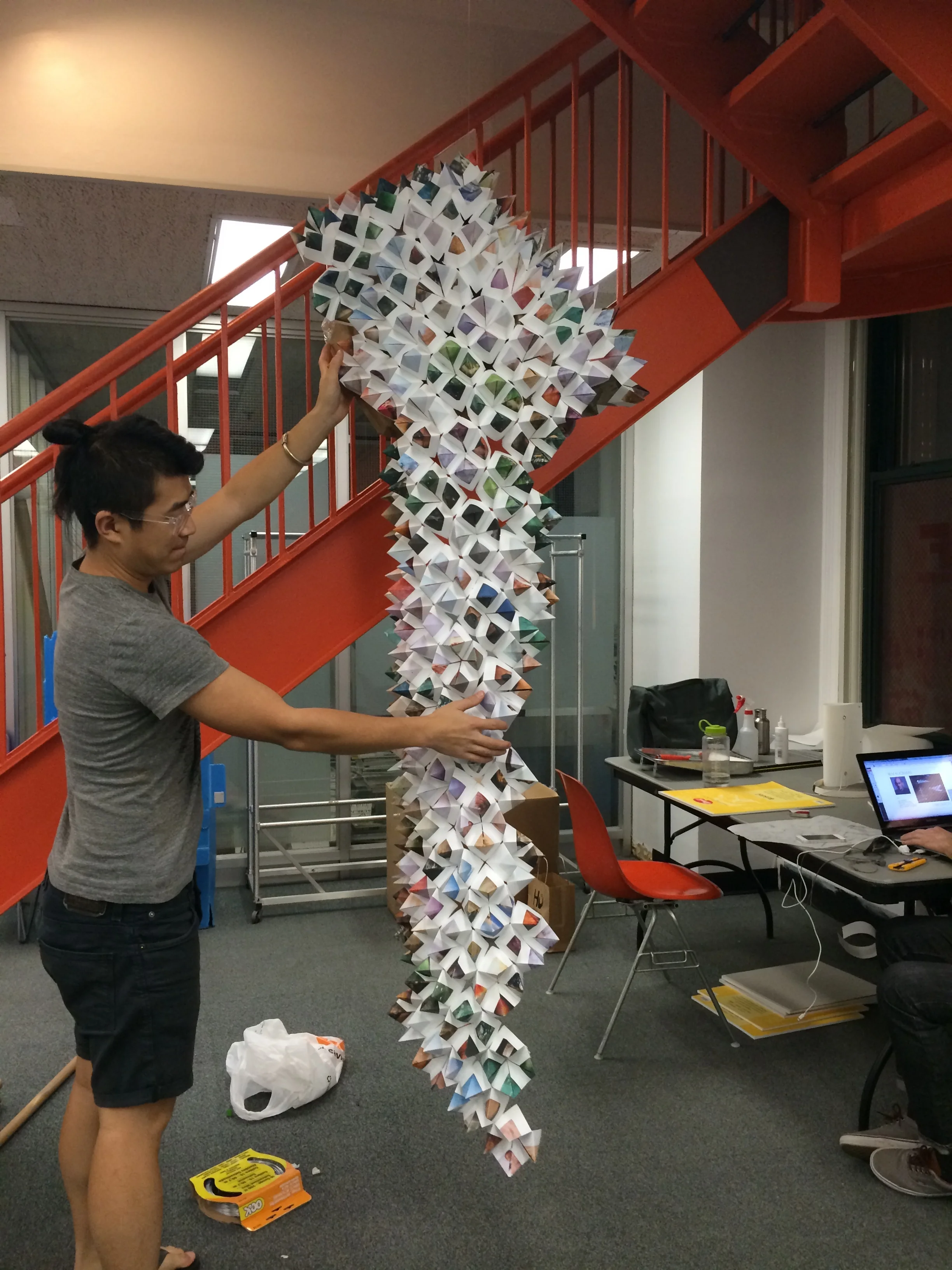  Proposing the prototype paper sculpture, two layers of paper fortune tellers overlapping. 
