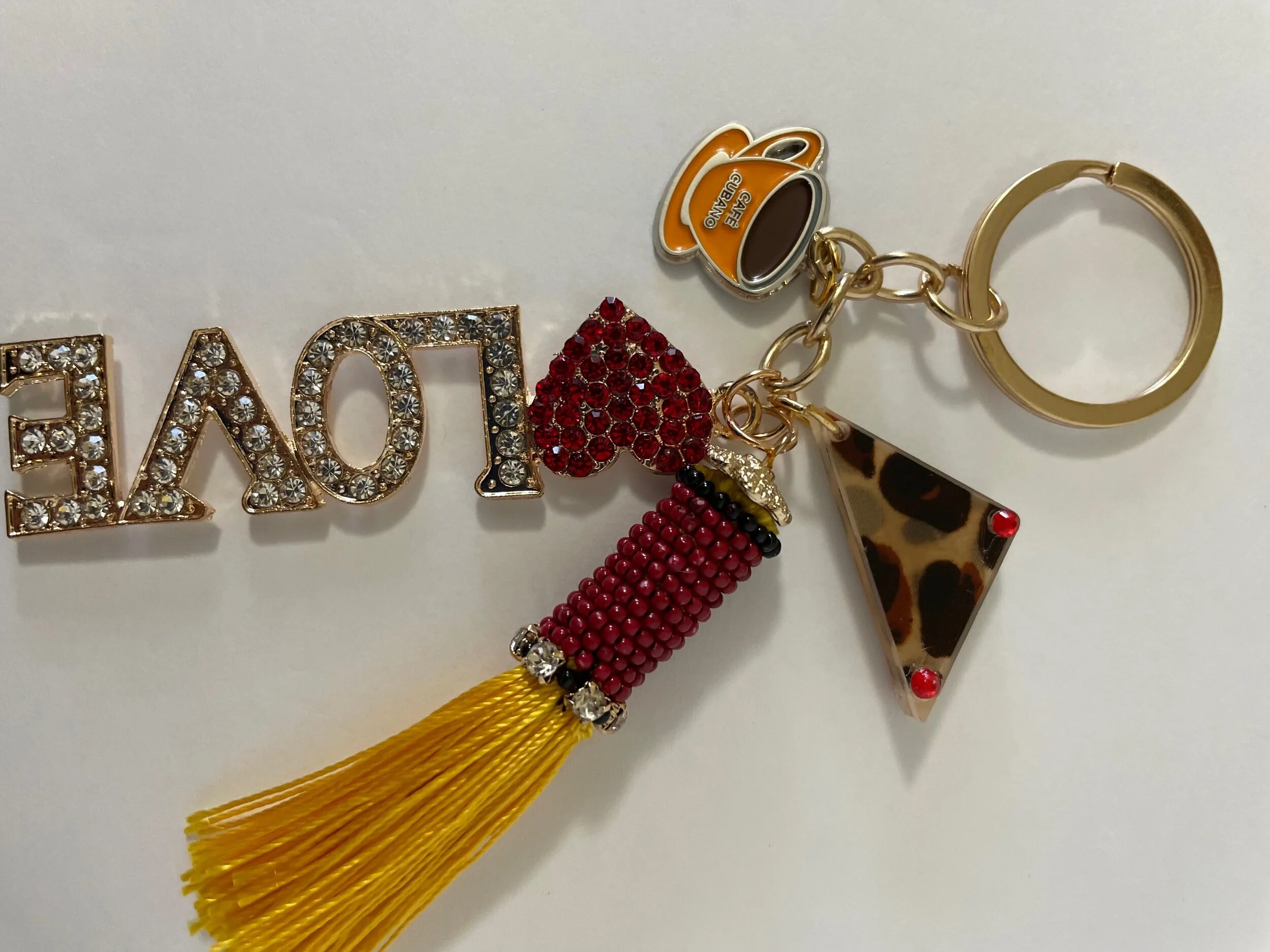 847FB9E9-0014-4008-983B-E7DDF49D37A9