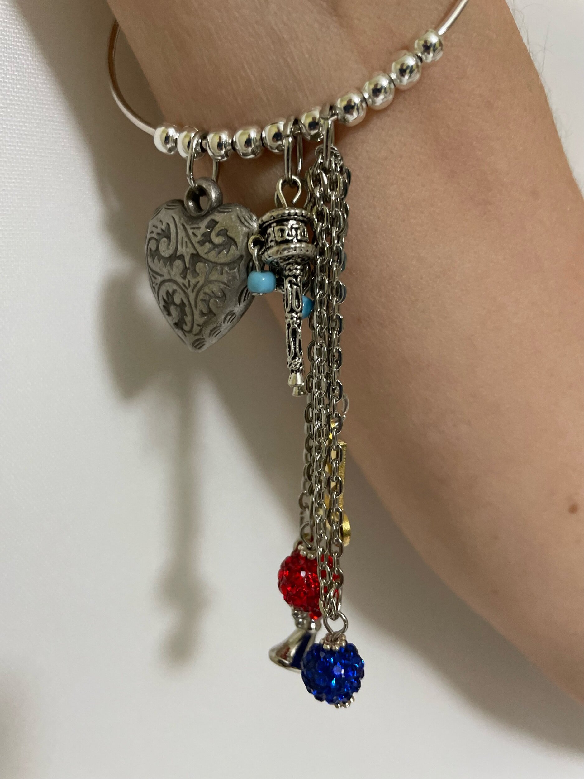 295C47E9-7167-492E-838D-EDAB79F329F8