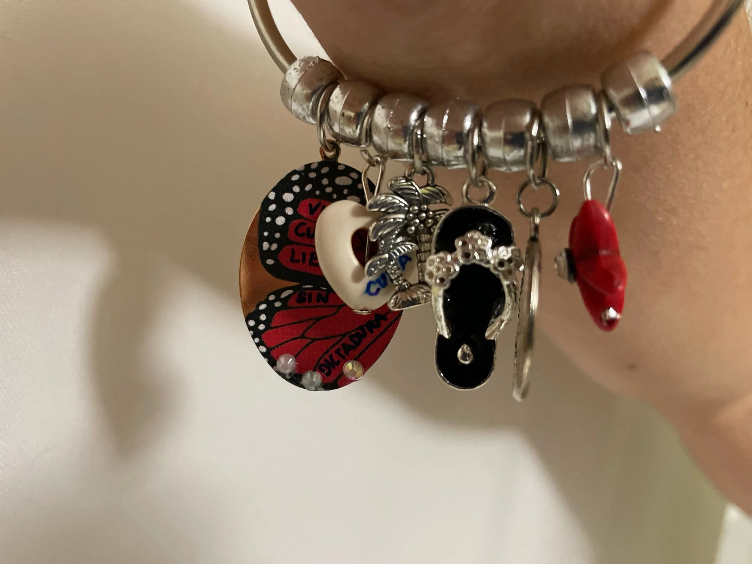 80B1DF38-2A84-4B40-8802-6D7F1FD5AE99