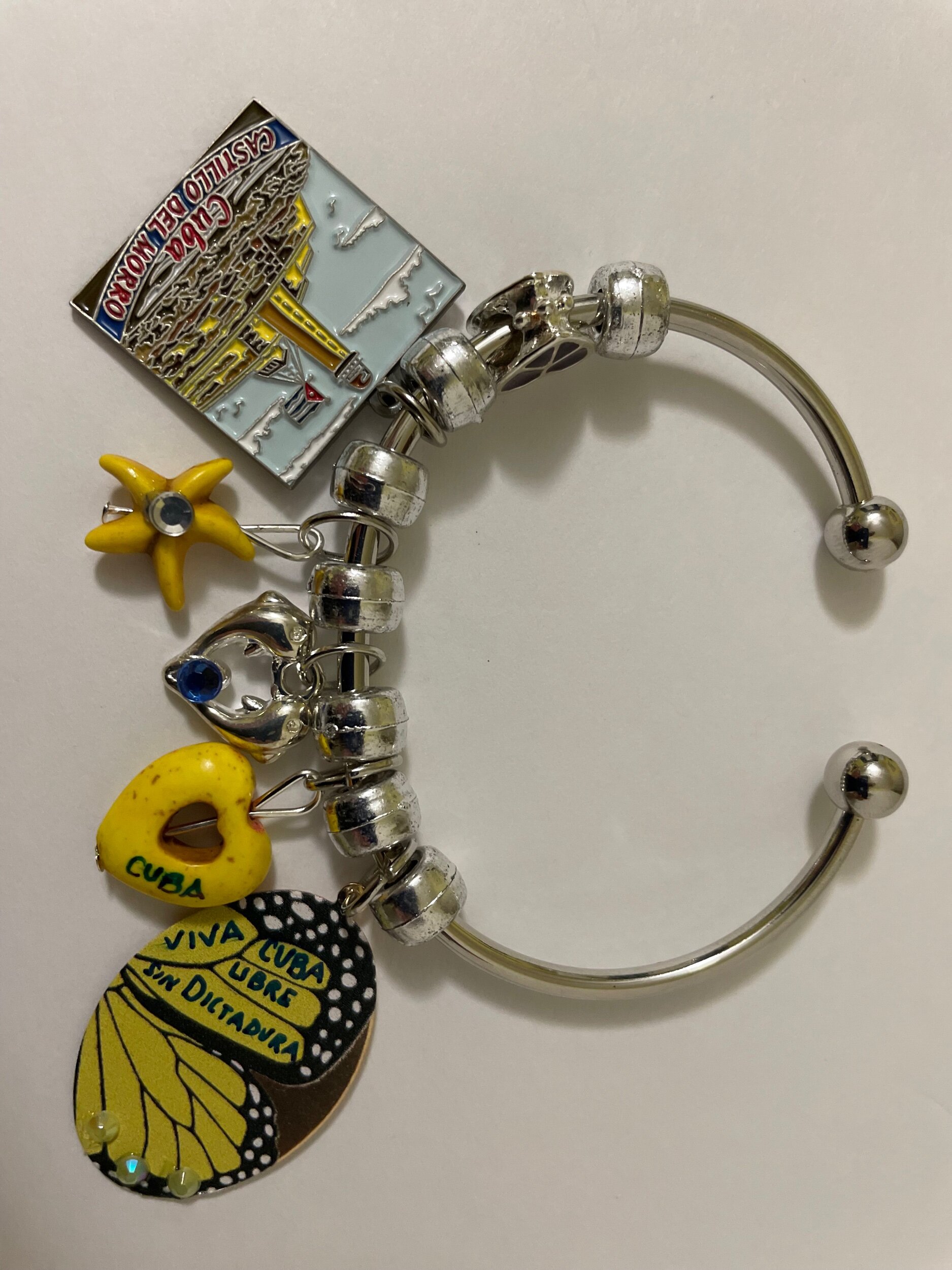 CF4A9FEC-3D3E-4180-B807-9BF48BE35636