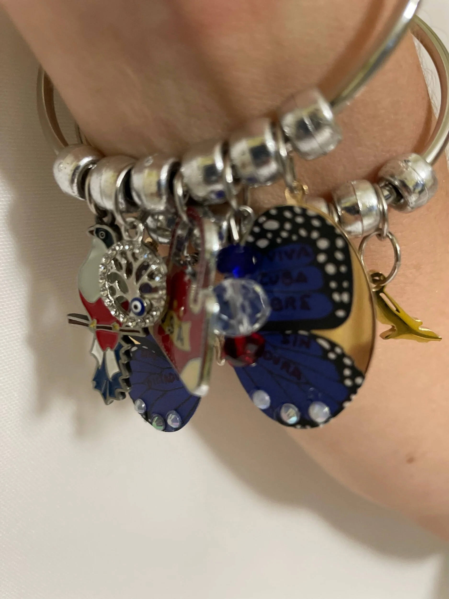 280F7A6E-CB07-4DB5-858E-179DA0848432