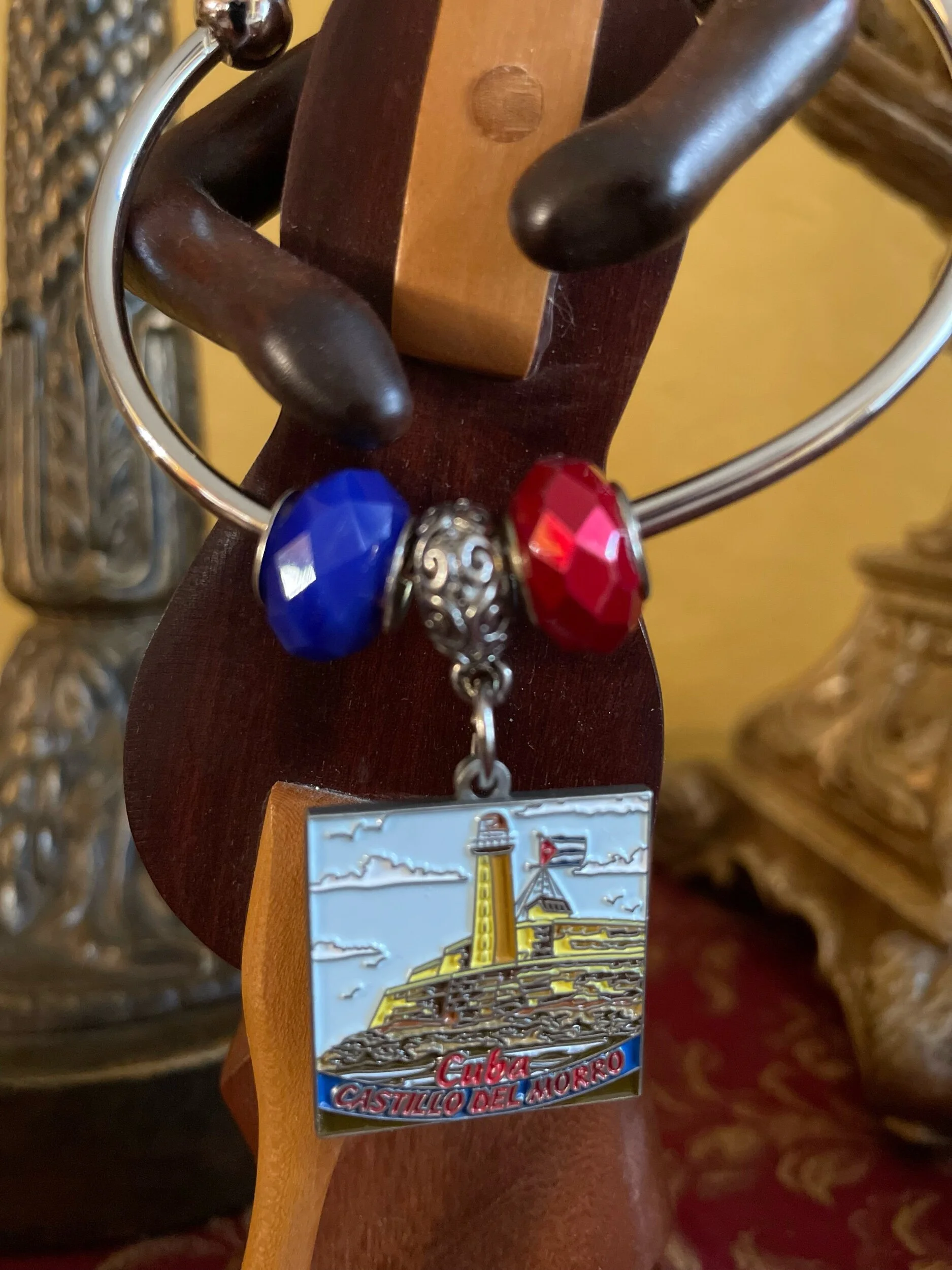 974FF578-F0D6-4DD4-8F9E-D31C66732DA1