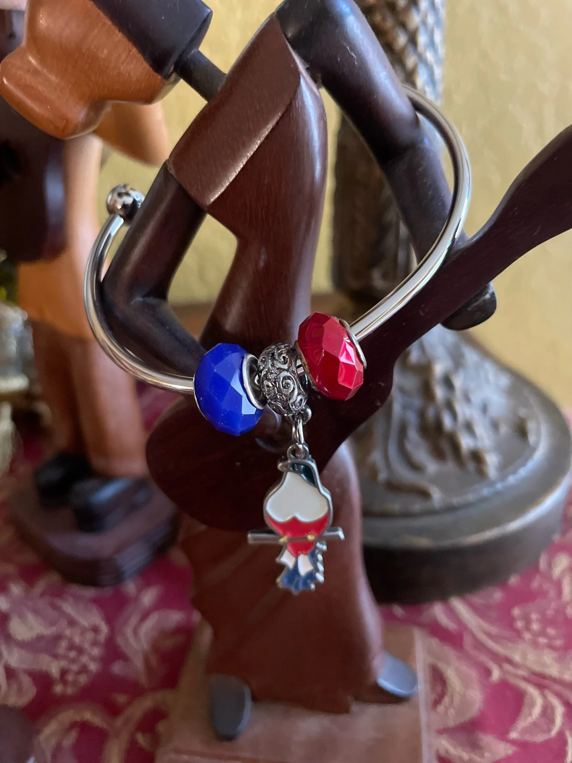 5A3A572D-D7B1-415D-922F-FA97A1AF7A2C