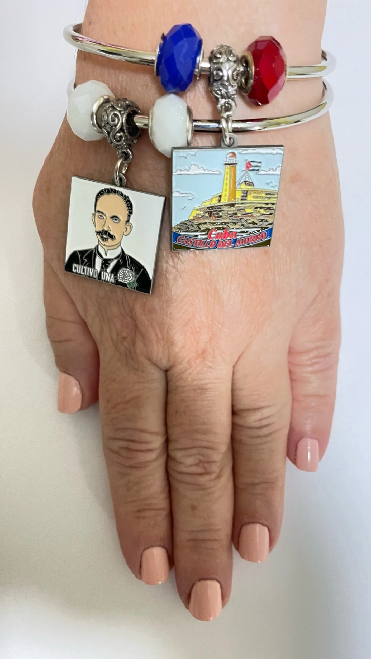 382C5BB7-D138-45BF-A315-7EABD4FFDAE0