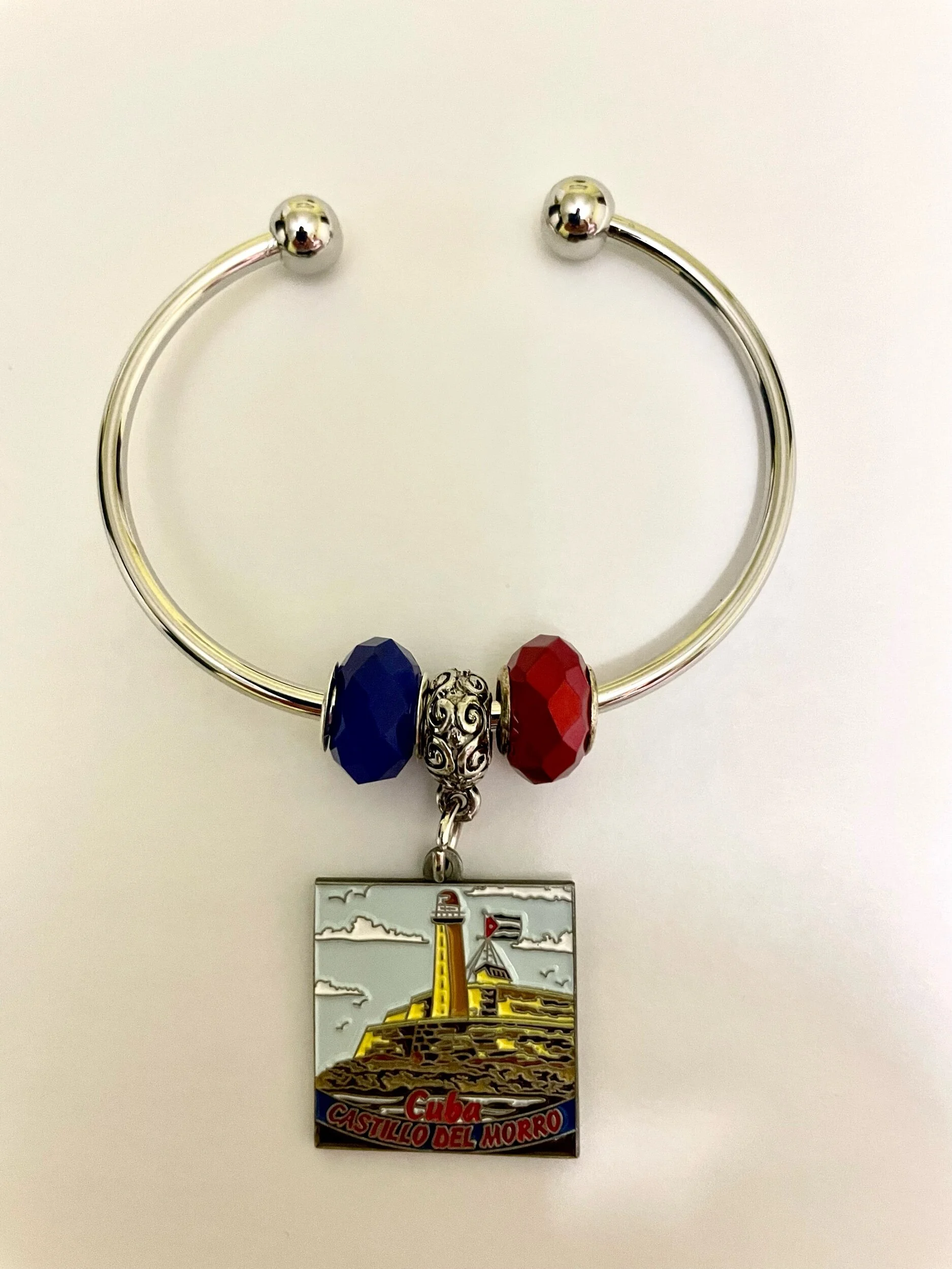 AC448BF2-5662-47FF-BE16-061B1E172023