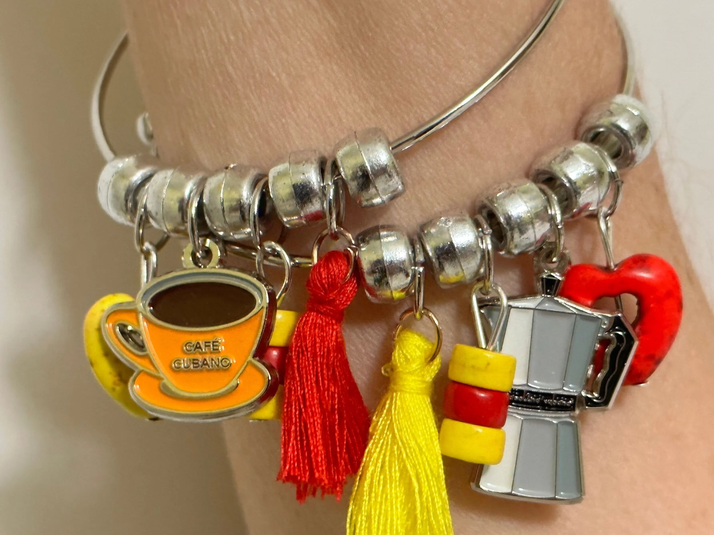 59739C81-5DA7-49CB-8432-829538C1E054