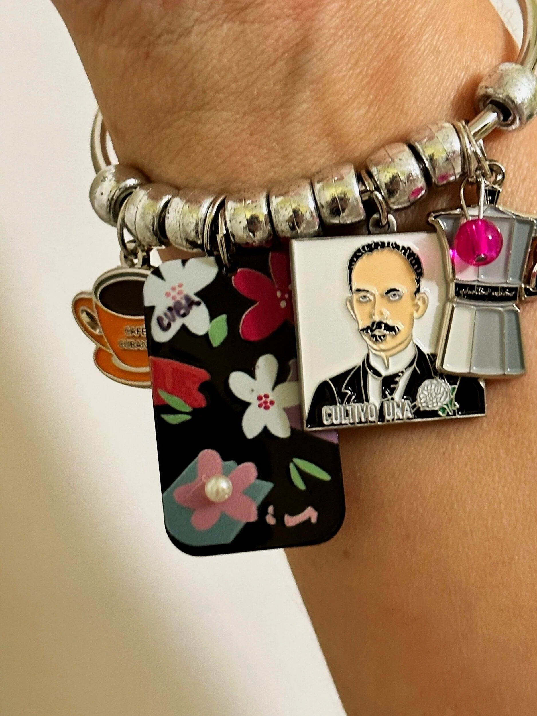 364FAF28-F079-4BA7-965C-817ECF1504BE