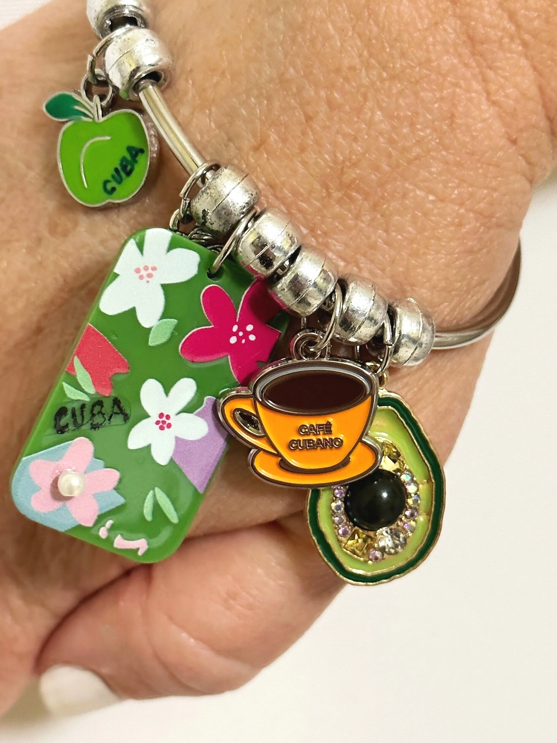 4422D785-29B0-4F28-BFF2-DA9A89A21EB6