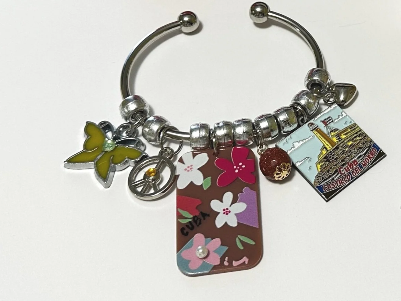 9CFB0830-6C47-45A8-AAD0-A01A7485B63C