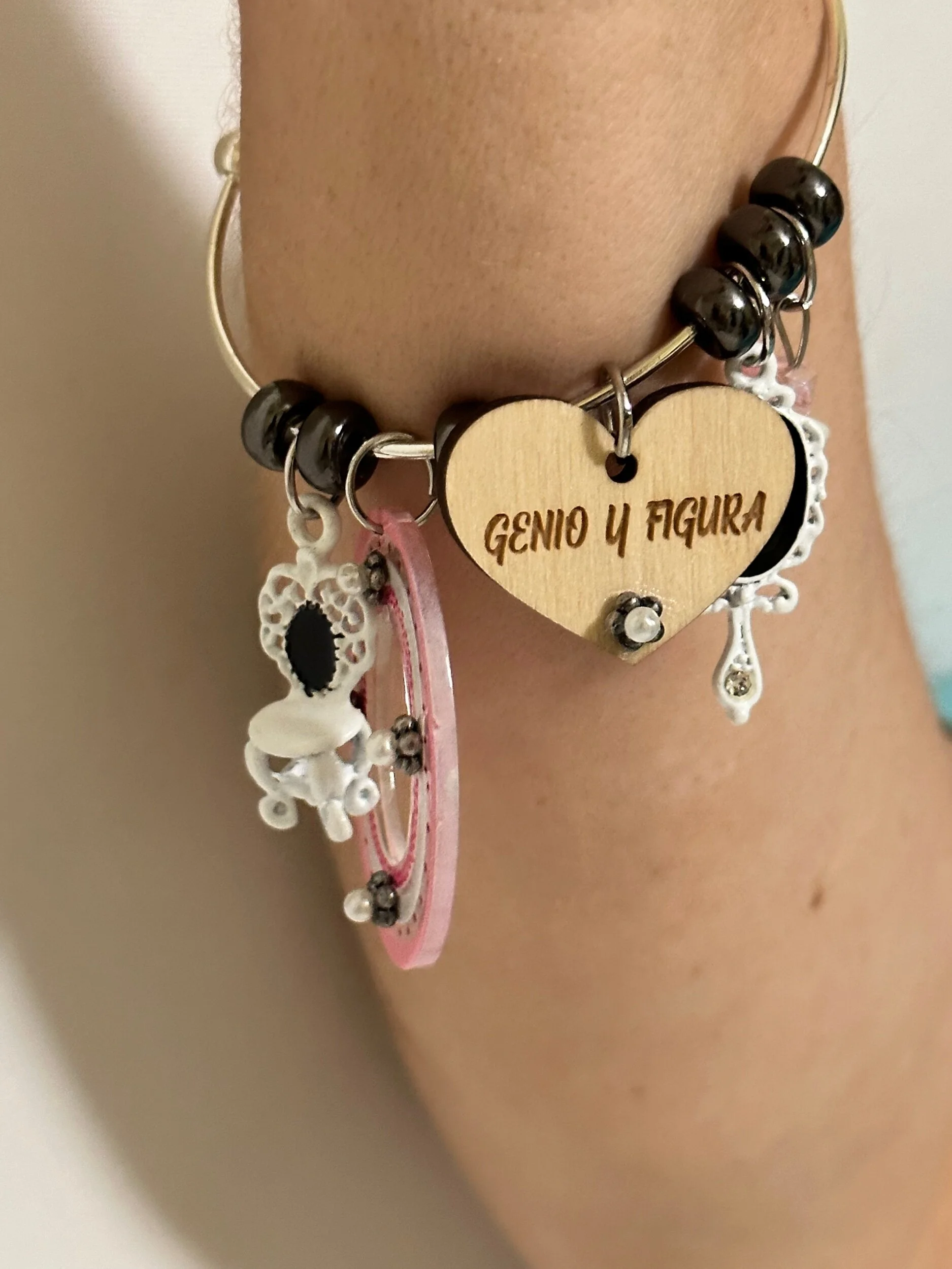 15F688F5-A279-4FB0-9BFB-C7DA2FA6D06B